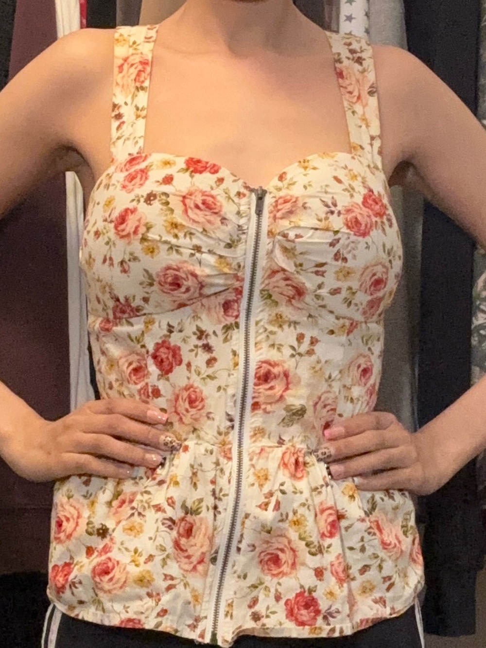 size small floral zip up peplum top